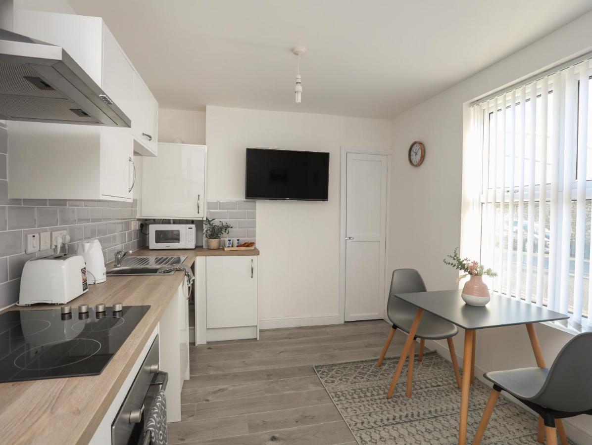 Port Apartment 1 โฮลีเฮด ภายนอก รูปภาพ
